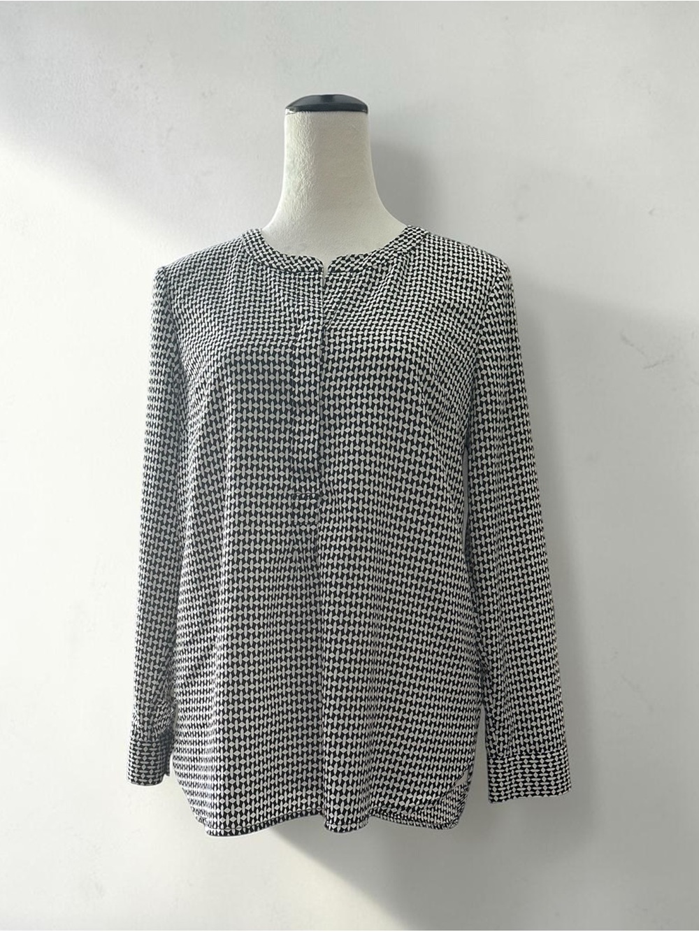 Talbots Black & White Houndstooth Split-Neck Blouse